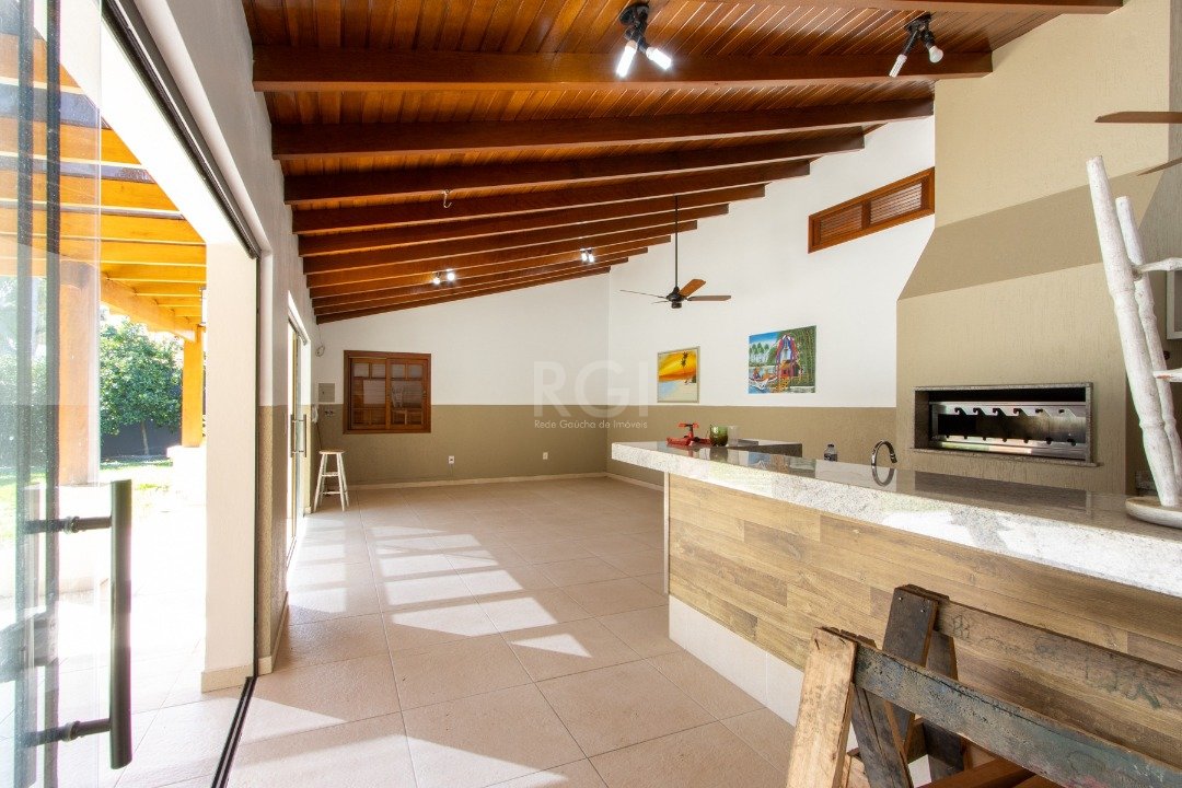 Casa para alugar com 3 quartos, 280m² - Foto 30