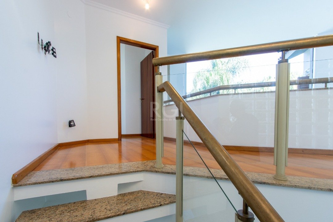 Casa para alugar com 3 quartos, 280m² - Foto 37