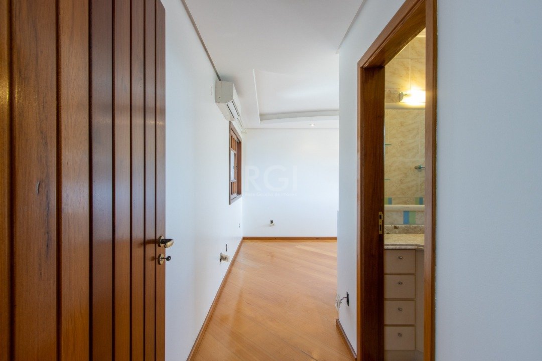 Casa para alugar com 3 quartos, 280m² - Foto 56