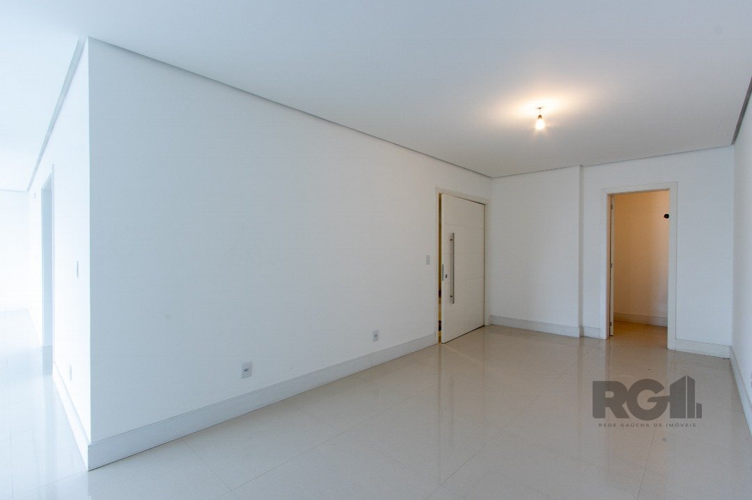 Apartamento para alugar com 3 quartos, 178m² - Foto 11