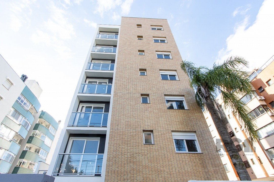 Apartamento com 86m², 2 dormitórios, 2 suítes, 2 vagas no bairro Tristeza em Porto Alegre para Comprar