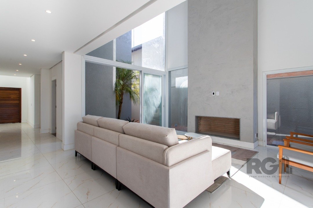 Casa Condominio 4 dormitórios