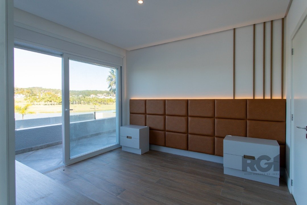 Casa Condominio 4 dormitórios