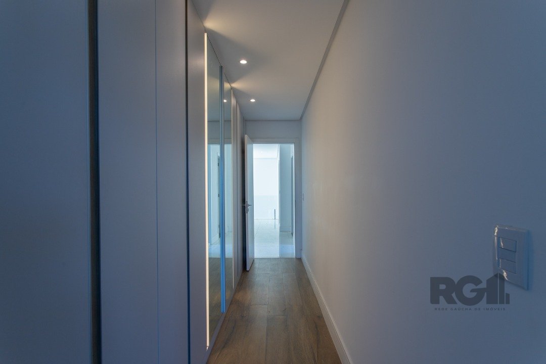 Casa Condominio 4 dormitórios
