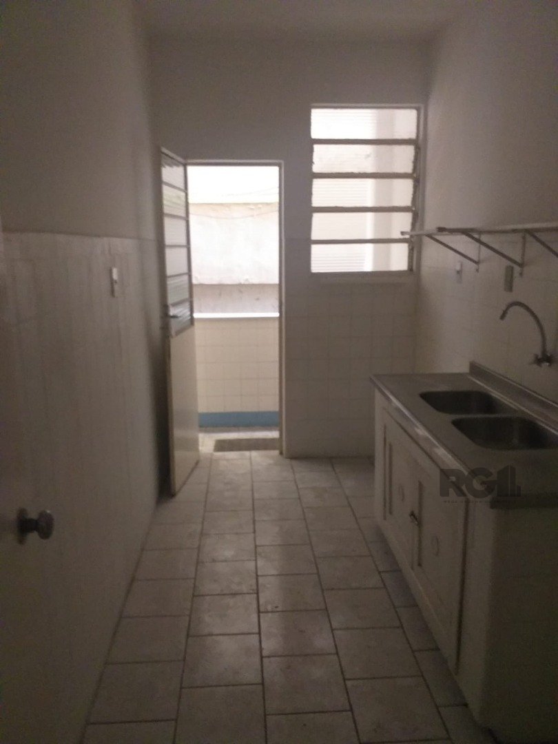 Apartamento para alugar com 2 quartos, 79m² - Foto 11