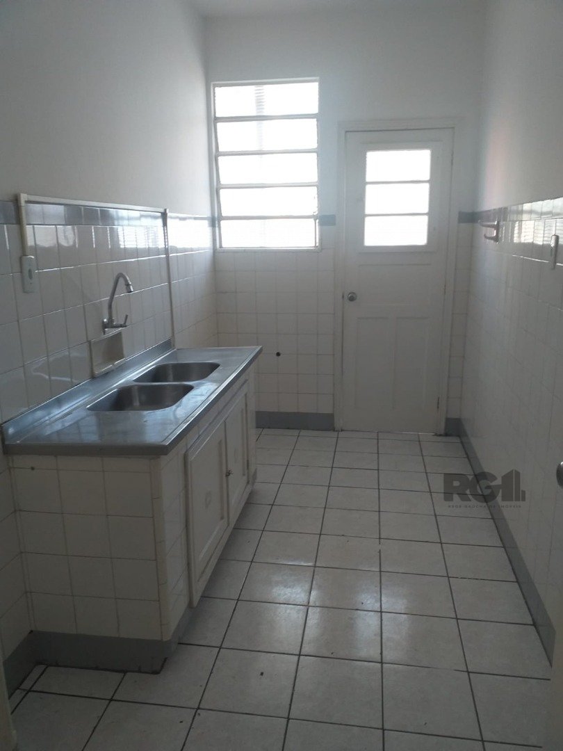 Apartamento para alugar com 2 quartos, 79m² - Foto 9