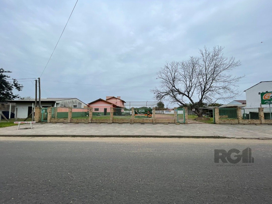 Terreno com 3.000m² no bairro Ponta Grossa em Porto Alegre para Comprar