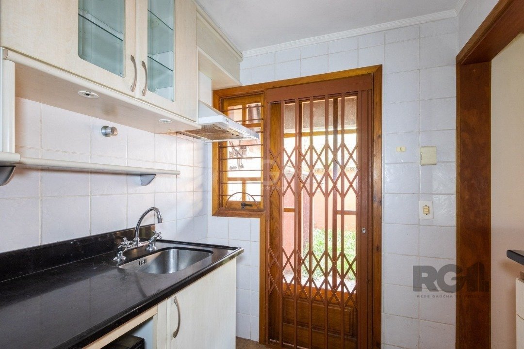 Casa para alugar com 3 quartos, 177m² - Foto 14