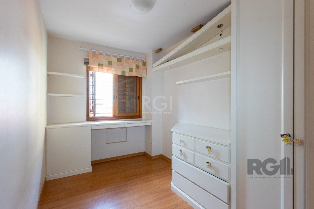 Casa para alugar com 3 quartos, 177m² - Foto 33