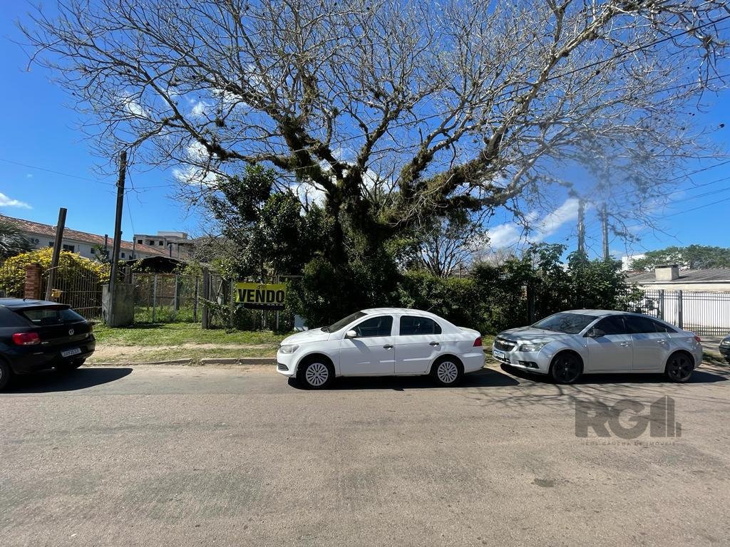 Terreno com 2.394m² no bairro Ipanema em Porto Alegre para Comprar
