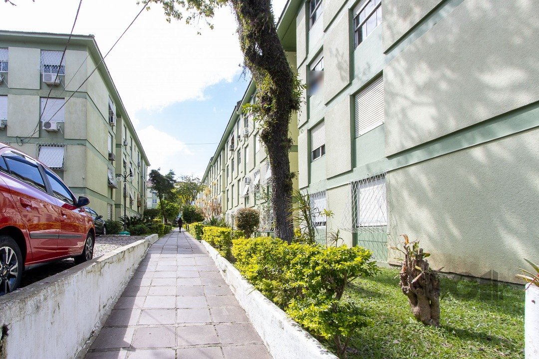 Apartamento com 50m², 3 dormitórios no bairro Cristal em Porto Alegre para Comprar