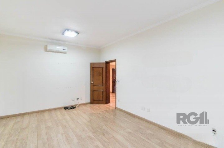 Casa para alugar com 5 quartos, 500m² - Foto 14