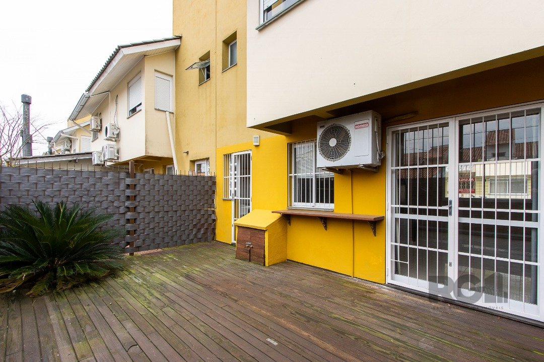 Casa de Condomínio para alugar com 3 quartos, 135m² - Foto 13