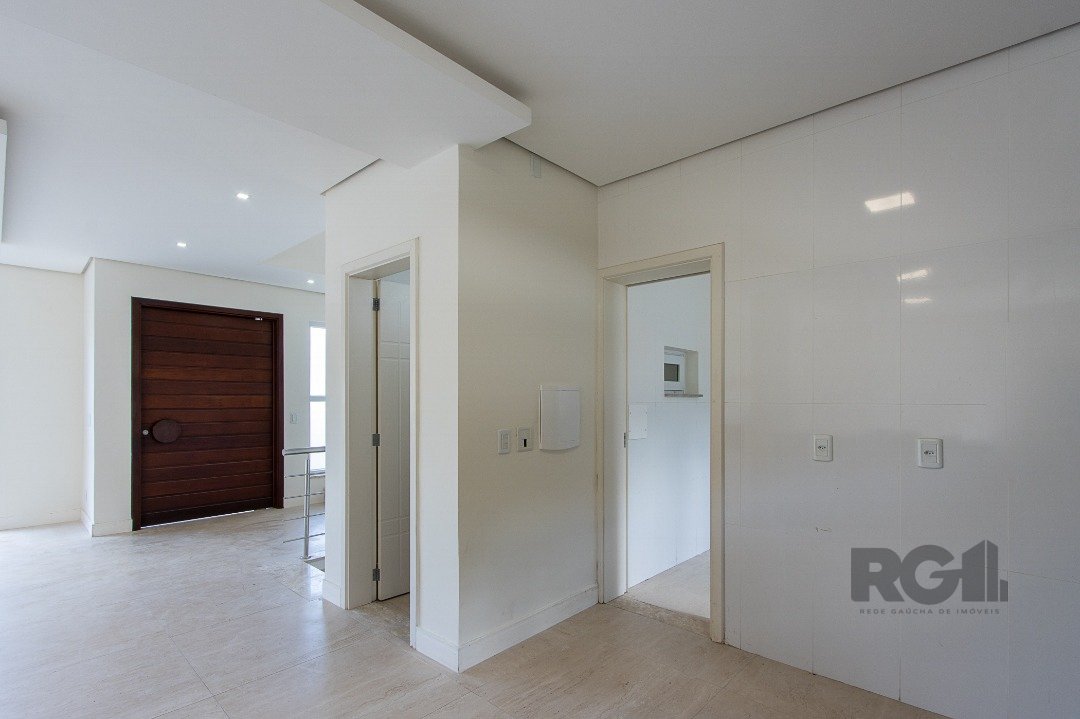 Casa de Condomínio para alugar com 3 quartos, 248m² - Foto 10