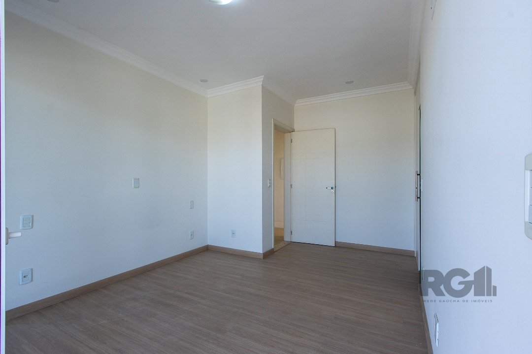 Casa de Condomínio para alugar com 3 quartos, 248m² - Foto 33