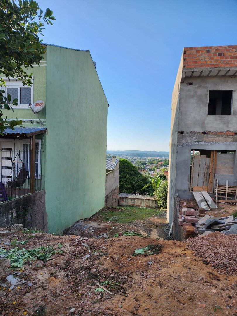 Terreno com 170m² no bairro Hípica em Porto Alegre para Comprar