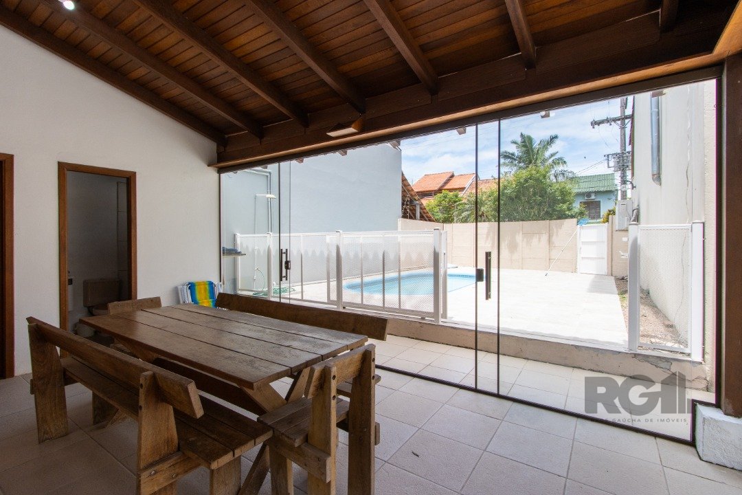 Casa à venda com 4 quartos, 209m² - Foto 21