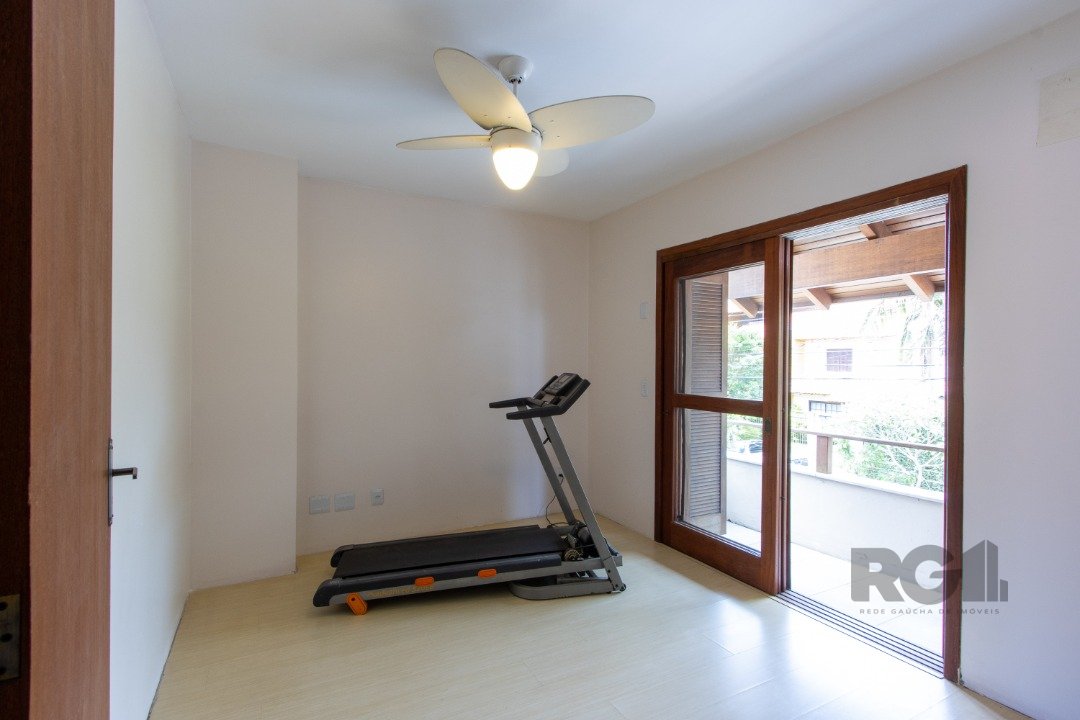 Casa à venda com 4 quartos, 209m² - Foto 36