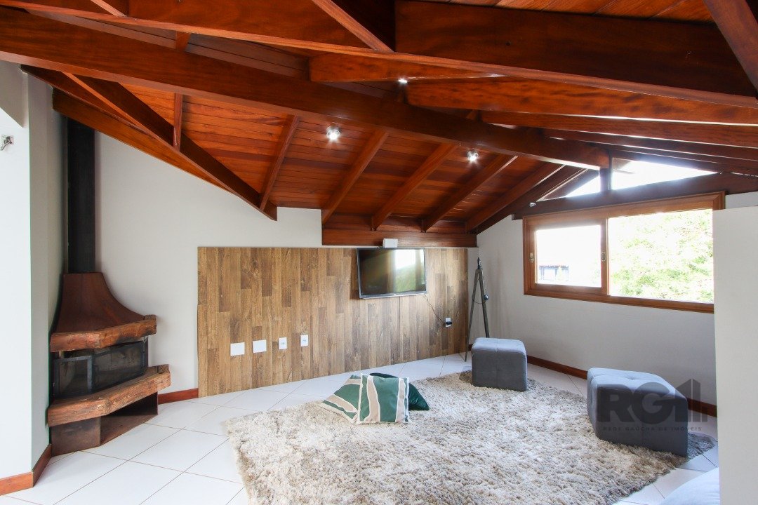 Casa para alugar com 3 quartos, 218m² - Foto 55