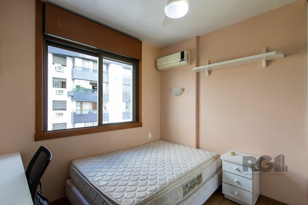 Apartamento para alugar com 3 quartos, 99m² - Foto 28