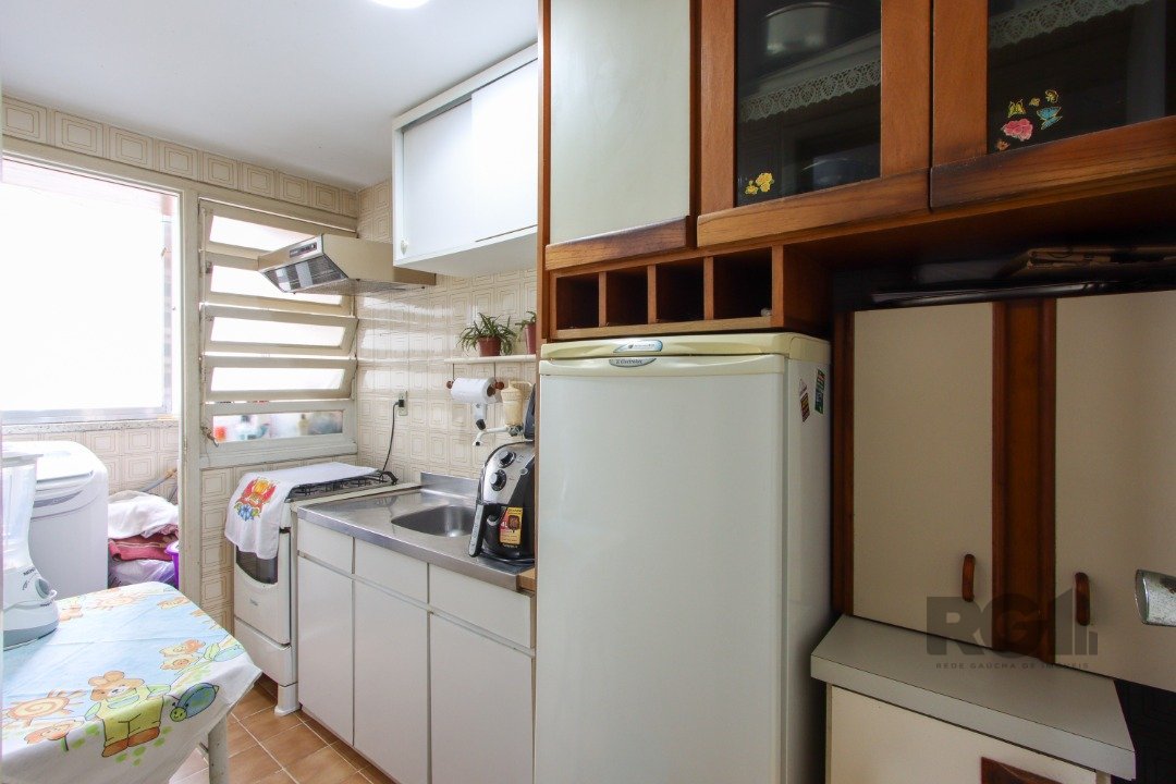 Apartamento à venda com 1 quarto, 42m² - Foto 6