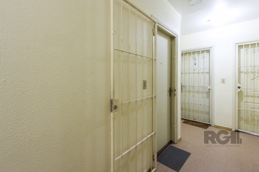 Apartamento à venda com 1 quarto, 42m² - Foto 16