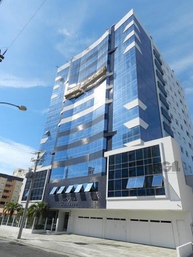 Apartamento com 200m², 3 dormitórios, 1 suíte, 1 vaga no bairro Zona Nova em Capão da Canoa para Comprar
