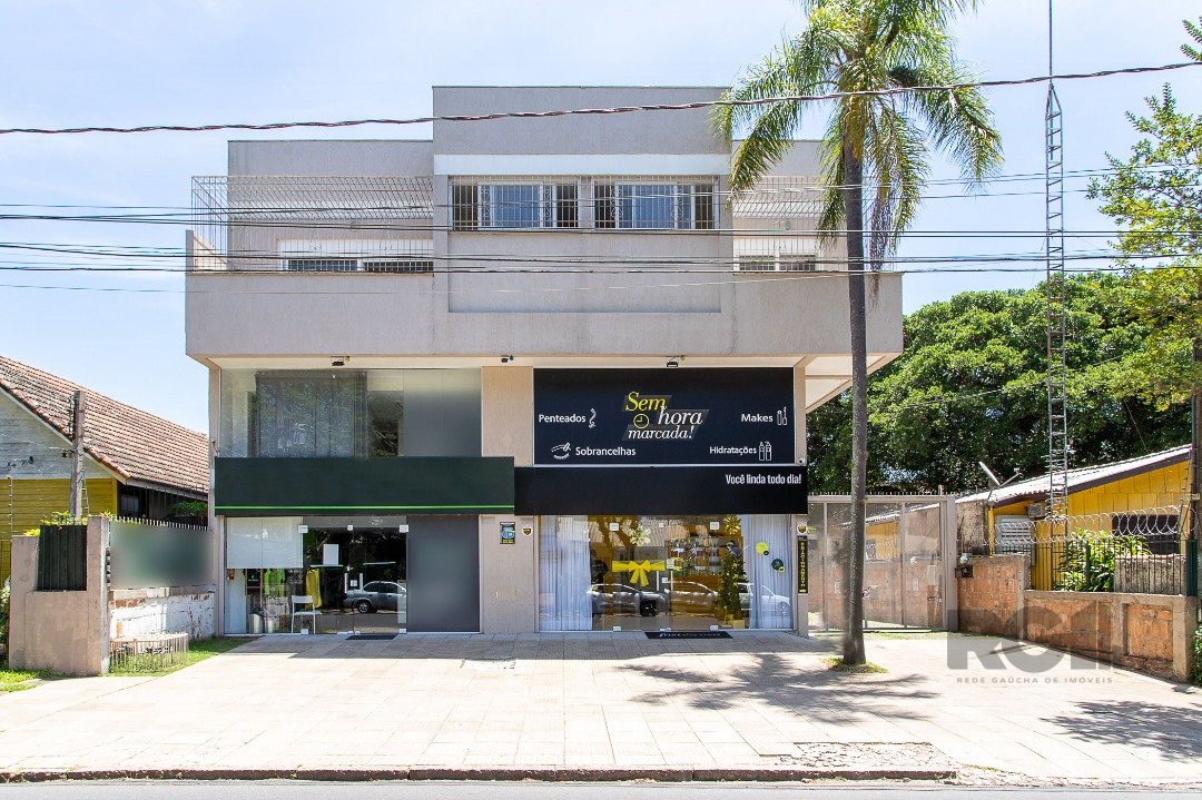 Apartamento com 95m², 2 dormitórios, 1 vaga no bairro Tristeza em Porto Alegre para Comprar