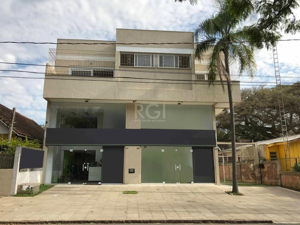 Loja com 99m², 3 vagas no bairro Tristeza em Porto Alegre para Comprar