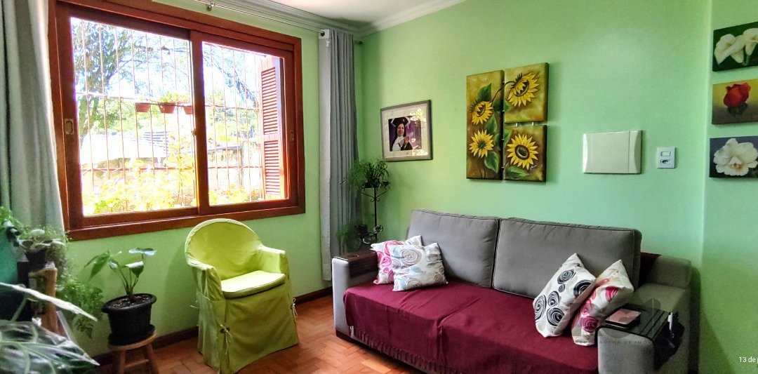 Apartamento com 62m², 2 dormitórios, 1 vaga no bairro Petrópolis em Porto Alegre para Comprar