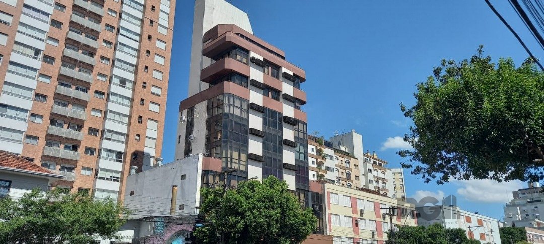 Conjunto/Sala com 35m² no bairro Menino Deus em Porto Alegre para Comprar