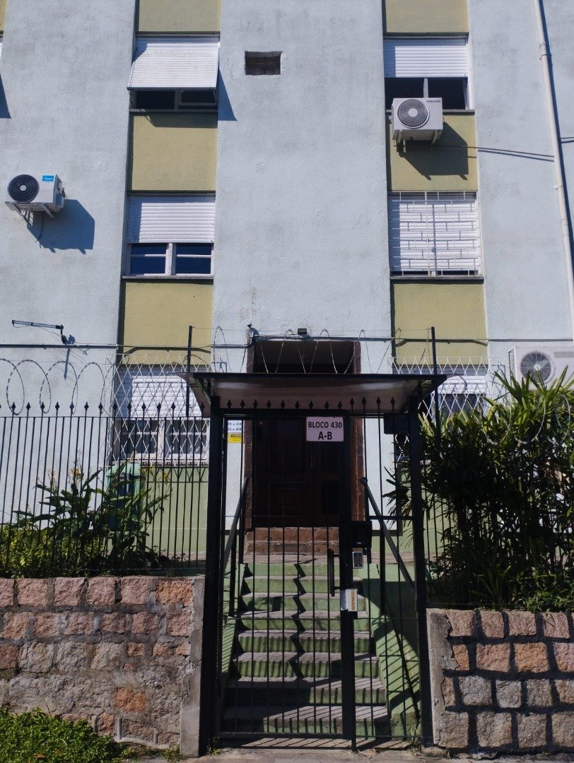 Apartamento com 51m², 2 dormitórios no bairro Cristal em Porto Alegre para Comprar
