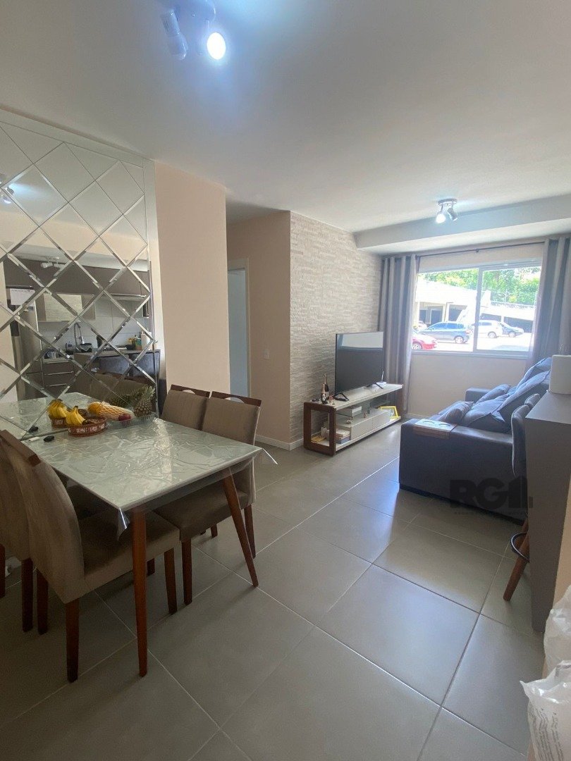 Apartamento com 46m², 2 dormitórios, 1 vaga no bairro Estância Velha em Canoas para Comprar