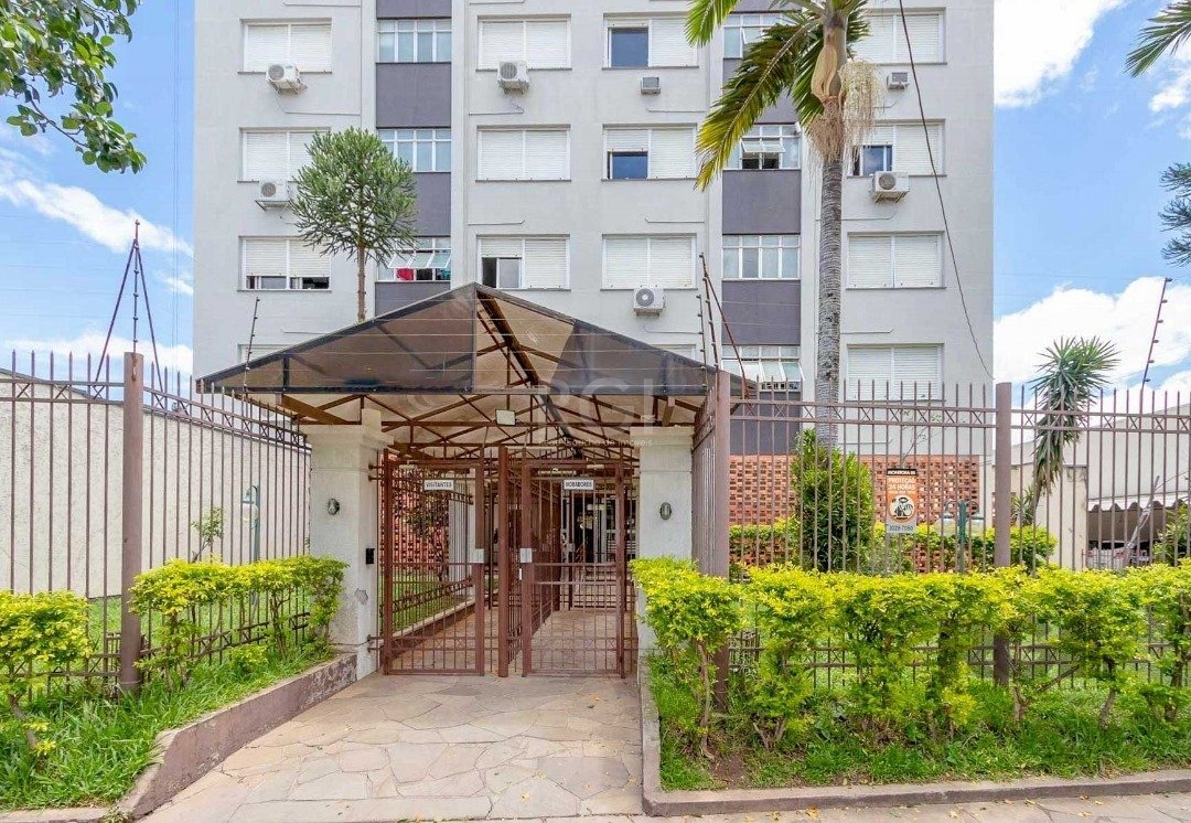 Apartamento com 42m², 1 dormitório no bairro Menino Deus em Porto Alegre para Comprar
