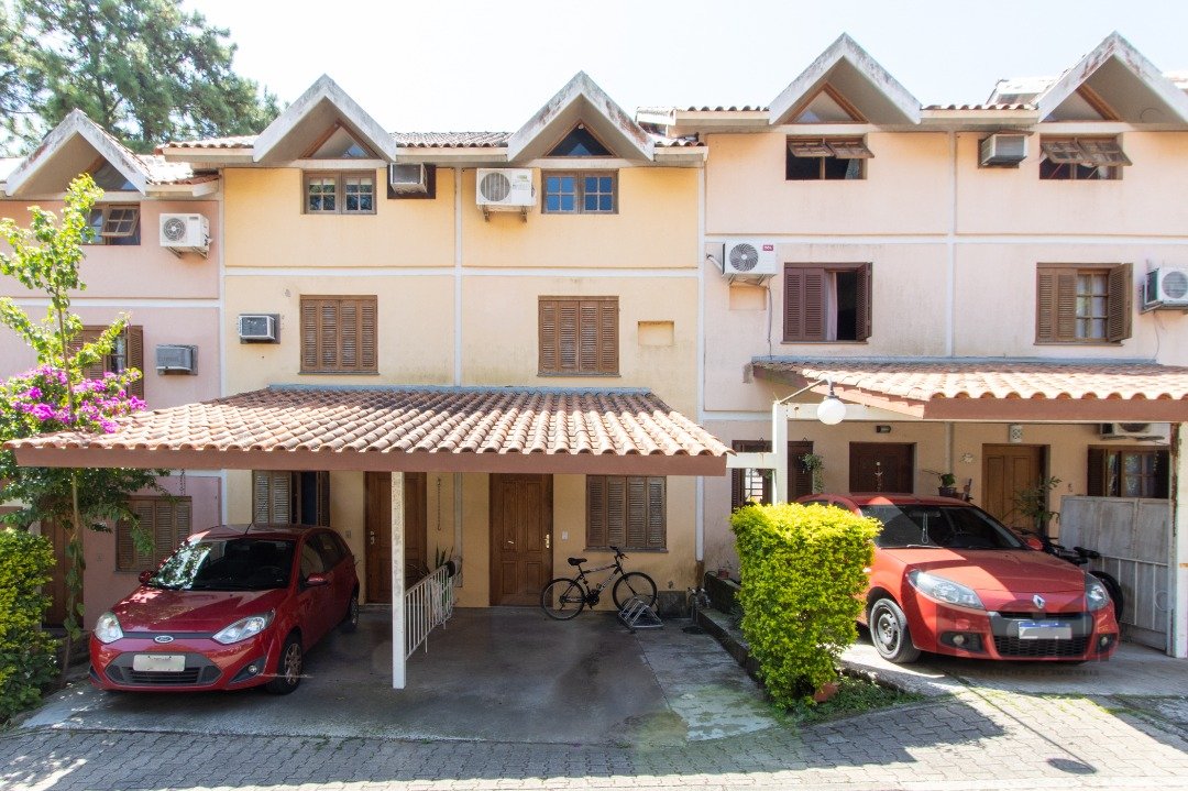 Casa Condominio com 93m², 3 dormitórios, 1 vaga no bairro Vila Conceição em Porto Alegre para Comprar