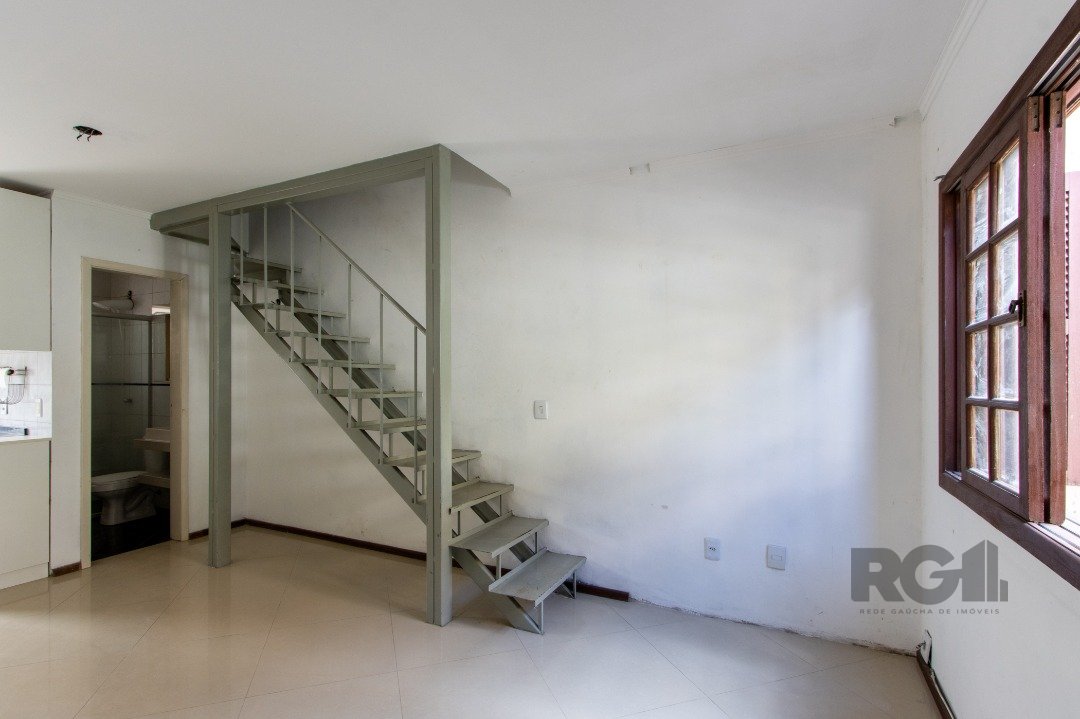 Casa de Condomínio para alugar com 2 quartos, 59m² - Foto 3