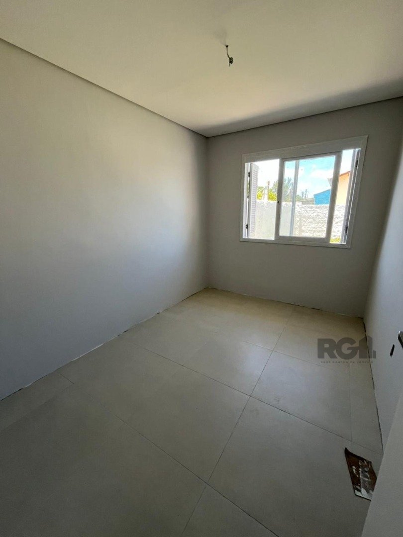 Casa à venda com 2 quartos, 56m² - Foto 5