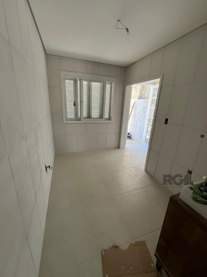 Casa à venda com 2 quartos, 56m² - Foto 6