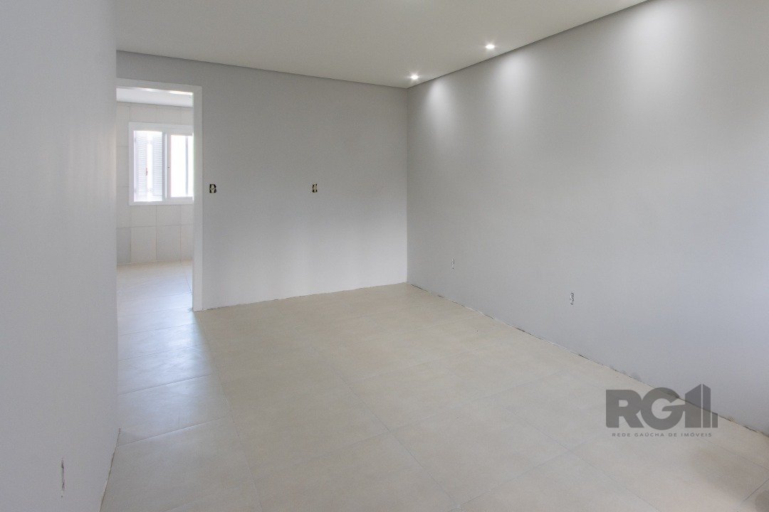 Casa à venda com 2 quartos, 59m² - Foto 4