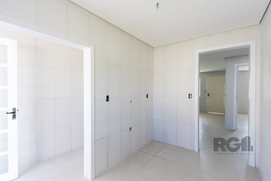 Casa à venda com 2 quartos, 59m² - Foto 15