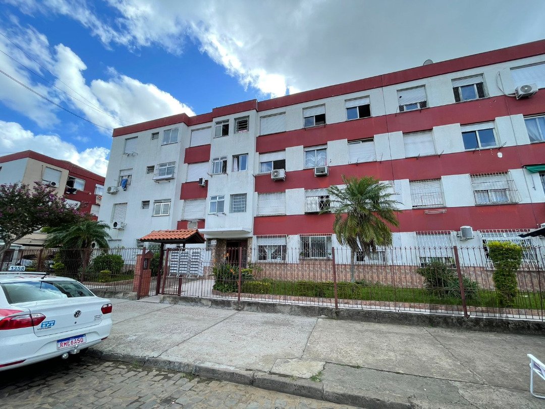 Apartamento com 38m², 1 dormitório, 1 suíte no bairro Jardim Leopoldina em Porto Alegre para Comprar