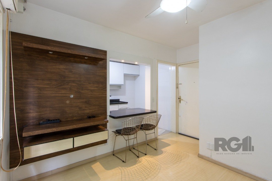 Apartamento para alugar com 2 quartos, 70m² - Foto 9