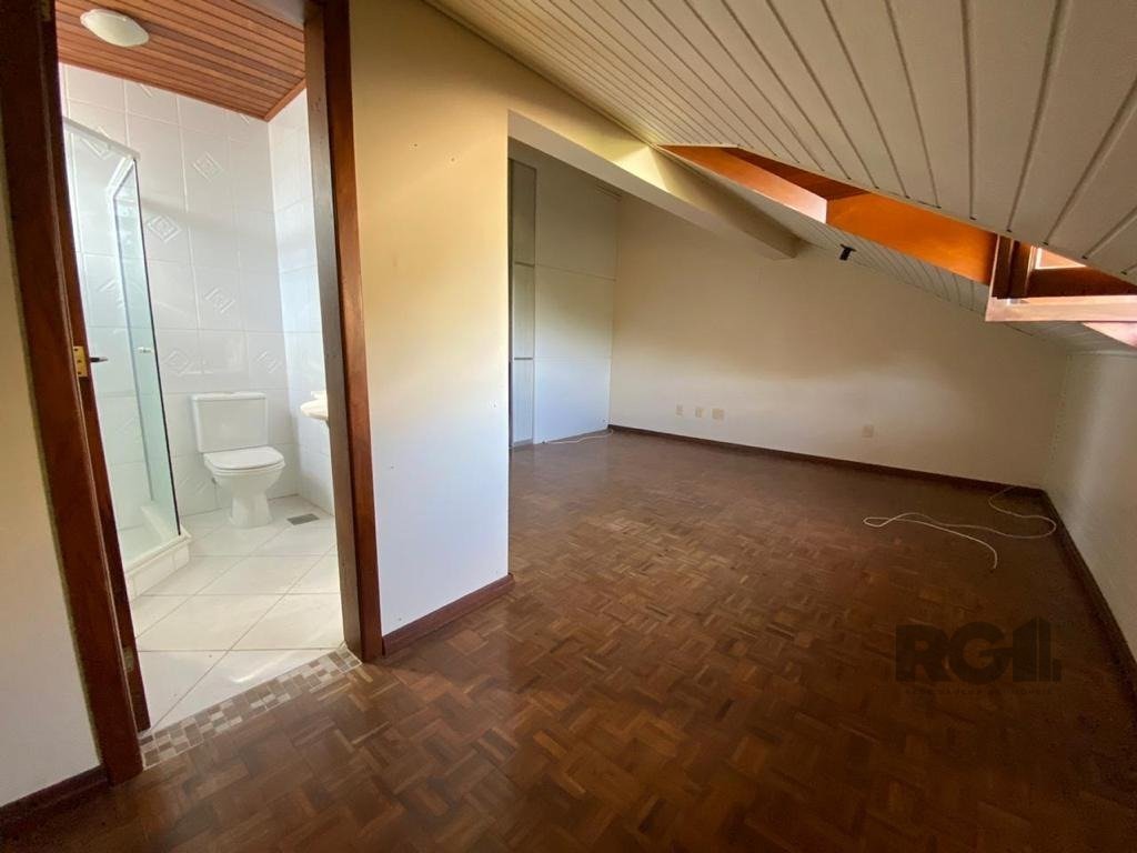 Casa de Condomínio para alugar com 4 quartos, 317m² - Foto 26