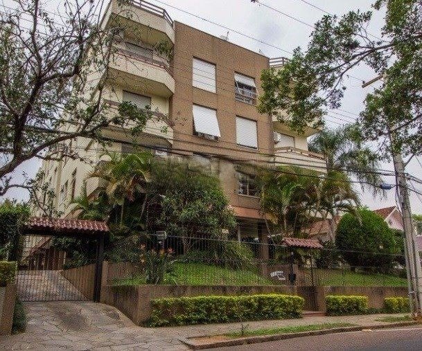 Apartamento com 80m², 2 dormitórios, 1 suíte, 1 vaga no bairro Tristeza em Porto Alegre para Comprar
