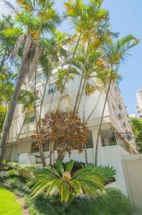 Apartamento com 91m², 3 dormitórios, 1 suíte, 1 vaga no bairro Bela Vista em Porto Alegre para Comprar