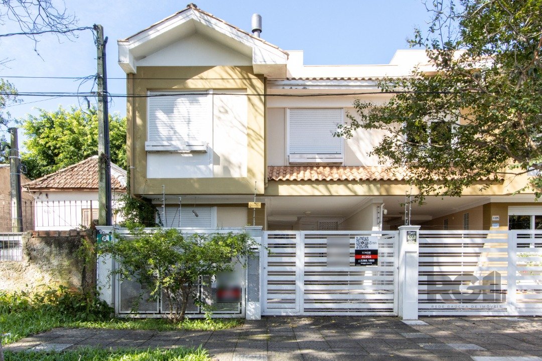 Casa para alugar com 2 quartos, 131m² - Foto 1