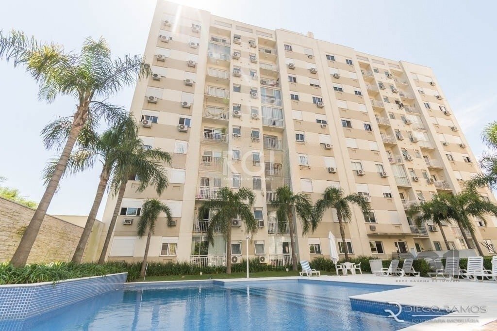 Apartamento com 56m², 2 dormitórios, 1 suíte, 1 vaga no bairro Camaquã em Porto Alegre para Comprar