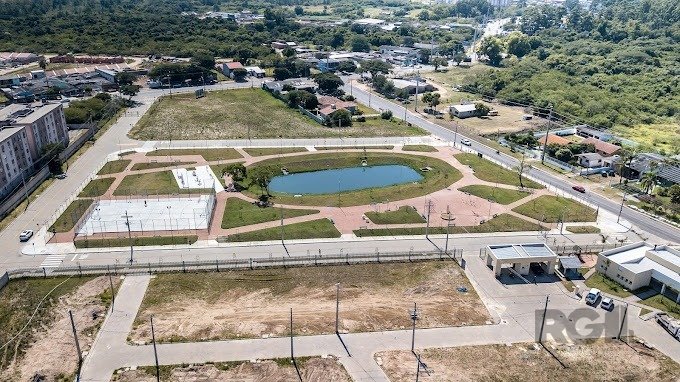 Terreno em Condominio com 138m² no bairro Hípica em Porto Alegre