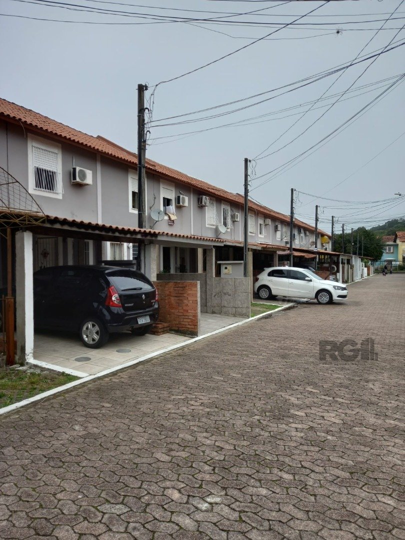 Casa Condominio com 85m², 2 dormitórios no bairro Aberta dos Morros em Porto Alegre