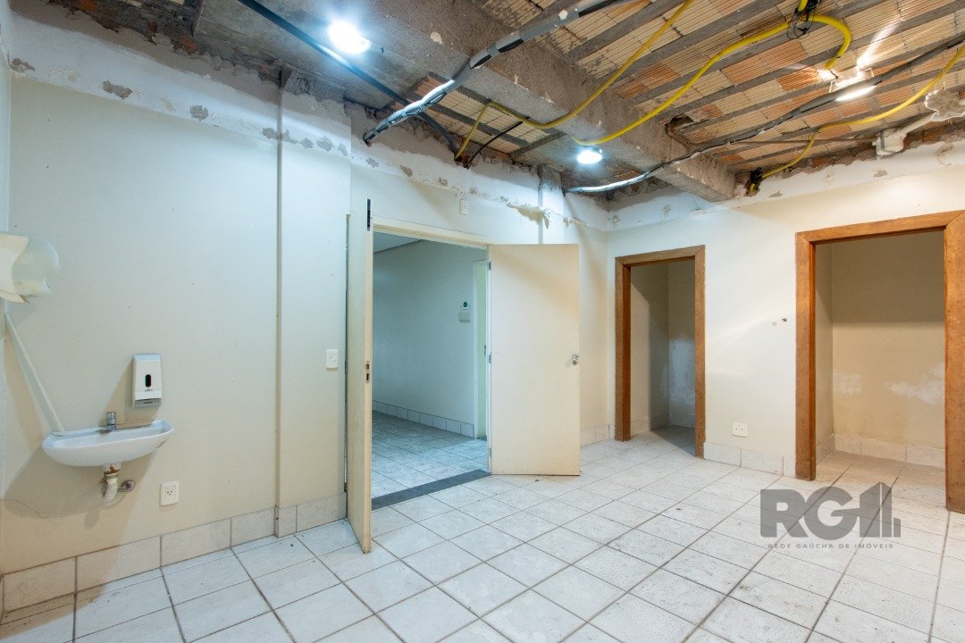 Prédio Inteiro para alugar, 637m² - Foto 107